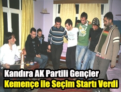 Kandıra AK Partili Gençler Kemençe ile Seçim Startı Verdi