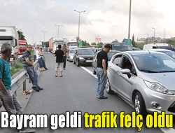 Bayram geldi trafik felç oldu