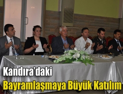 Kandıradaki Bayramlaşmaya Büyük Katılım