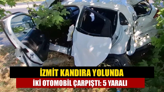 İzmit Kandıra yolunda iki otomobil çarpıştı: 5 yaralı