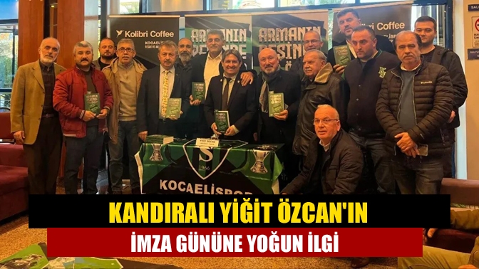 Kandıralı Yiğit Özcanın imza gününe yoğun ilgi