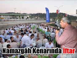 Namazgâh kenarında iftar