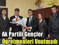 Ak Partili Gençler Öğretmenleri Unutmadı