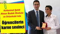 Öğrencilerin karne sevinci