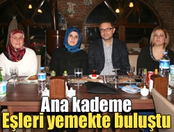 Kandıra Belediye Başkanı Ünal Kökenin eşi Elif Köken, ana kademe