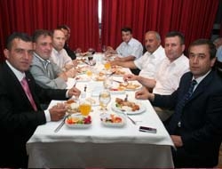 KANÇEV-DER’in gecesine siyasi akını KANÇEV-DER olan Kandıra Çevre Köyleri Kültür ve Yardımlaşma Derneği’nin ‘Kandıra