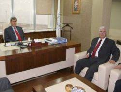 Kocaeli Büyükşehir Belediye Başkanı İbrahim Karaosmanoğlu, Sağlık eski Bakanı Kazım