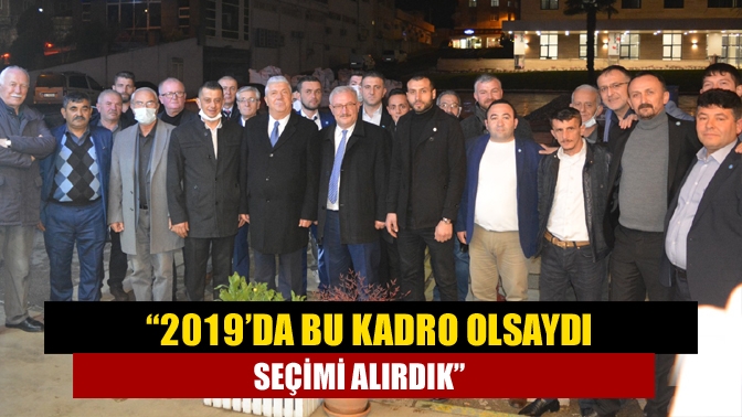 İYİ Parti Kandıra ilçe yönetim tanışma ve istişare toplantısında konuşan