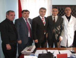 Türk Sağlık Sen  Kandıra da Öğlen Yemeği İçin Devrede. Türk Sağlık Sen Şube Başkanı Ömer Çeker ve heyeti Kandıra