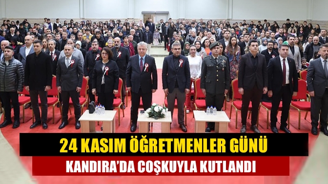 Kandıra’da görev yapan öğretmenler, 24 Kasım Öğretmenler Günü nedeniyle düzenlenen