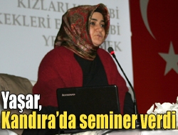 Psikolog Banu Yaşar, Kandıra Belediyesi tarafından düzenlenen programda Kızları kız