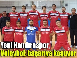 Yeni Kandıraspor Voleybol Erkek Takımı, Şirintepede aldığı galibiyetin ardından Gebze