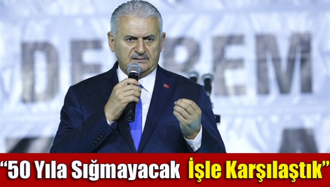 Başbakan Yıldırım, “15 Temmuz’a ‘kontrollü darbe’ diyerek, 15 Temmuz’a ‘tiyatro’