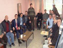 Kan, Kandıra Belediyesi garaj personeliyle buluştu AKP Kandıra Belediye Başkan Adayı Cengiz Kan, beraberinde belediye meclis