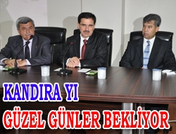 Büyükşehir Belediye Başkanı İbrahim Karaosmanoğlu ile Vali Topaca, Kandıra'nın gelişmesi