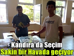Kandıra'da vatandaşlar sabahın erken saatlerinde sandık başına gitti. Merkezdeki okullarda