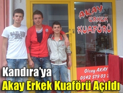 Kandıra Aydınlık Mahallesi Türkocağı Caddesi üzerine Akay Erkek Kuaförü açıldı.