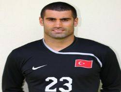 Fenerbahçe Kalecisi Volkan Demirel Kandıra’da Fenerbahçe'de oynayan ve milli takımda da ilk 11'de görev yapan