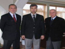 Kandıra'lı tanınmış İş Adamlarından Teoman Yelkencioğlu ve Niyazi Yelkencioğlu İlçe