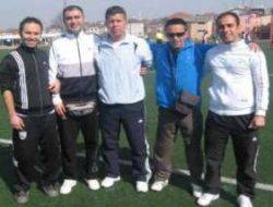 KANDIRADA FUTBOL ŞÖLENİ! Kandıra İlçe Milli Eğitim Müdürlüğü tarafından 23 Nisan çocuk bayramı
