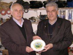 Kurt Kandıra için iki proje üzerinde çalışıyorum.. Kocaeli Kandıralılar Derneğinden İşadamı Aziz Kurt'un Kandıra ile ilgili üzerinde