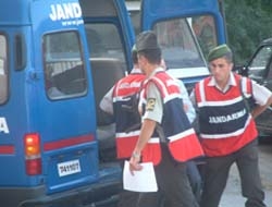 Definecilere çete suçlaması İl Jandarma Komutanlığı ekipleri, geçen ay Kandıraya bağlı Sarnıçlar köyü