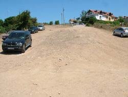 Kerpe halkı, bölgede bulunan ünlü kayalıkların yanındaki otoparkın Büyükşehir Belediyesi