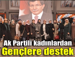 Ak Parti Kandıra Kadın Kolları Başkanı Nilüfer Çelik ve yönetimi,
