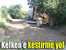 Kandıra belediyesi ekipleri, bölgede ulaşımı kolaylaştırma adına yeni çalışmalar gerçekleştiriyor.