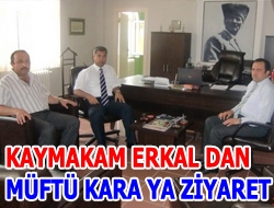 Kaymakam Erkal’dan Müftü Kara’ya ziyaret Kandıra Kaymakamı Hamza Erkal, Kandıra Müftüsü Dr. İhsan Kara’ yı