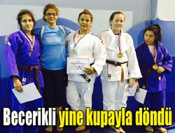 Judo dalındaki başarılarıyla Kandıranın gururu olan Zeynep Becerikli, Sakaryada yapılan