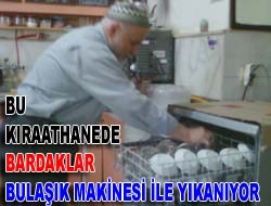 Bu kıraathanede bardaklar, bulaşık makinesi ile yıkanıyor Kandıra Bağırganlı Köyünden kıraathane işleten Mehmet Tuncay, bardakları bulaşık makinesi