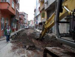 Kandıra Büyükşehir’le Değişiyor Kandıra'da başlatılan altyapı yatırımlarının büyük bölümünün Yol Yapım Bakım ve