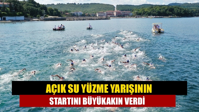 Kocaeli Büyükşehir Belediyesince gerçekleştirilen Açık Su yüzme Yarışı Kandıra’nın mavi
