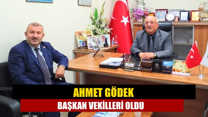 Kadir Durmuş’un bir kez daha başkan seçildiği Kocaeli Esnaf ve
