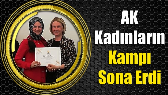 AK Parti İl Kadın Kolları çalışmaları değerlendirmek üzere kampa girdi.