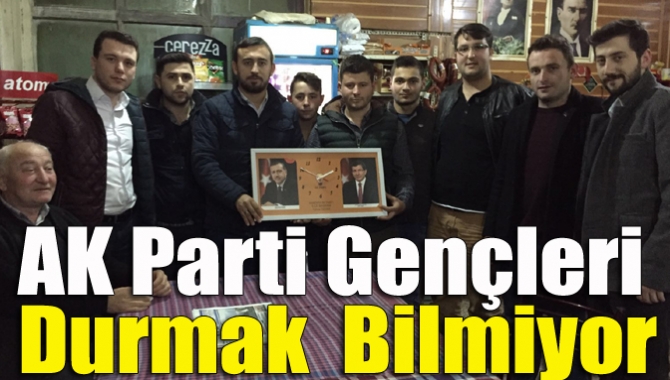 AK Parti Kandıra İlce Gençlik Kolları Başkanı Murat Ölmez ve