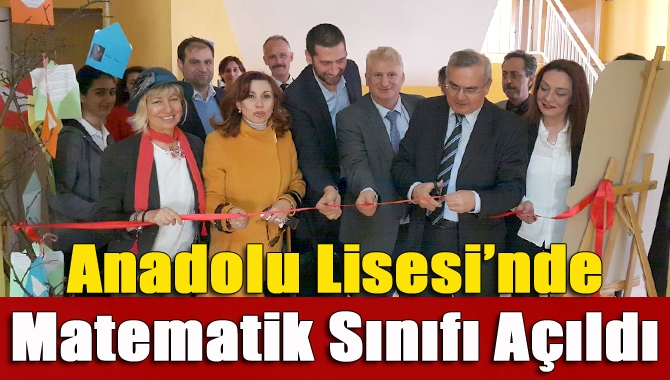 Kandıra Anadolu Lisesi’nde okul idaresi ve matematik öğretmenlerinin gayretleri ile