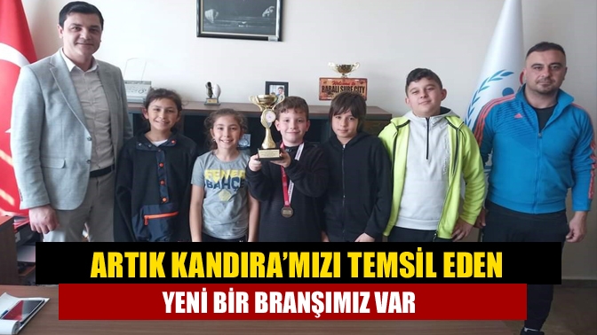 Mart ayı içerisinde İzmit'te düzenlenen okullar arası tenis il birinciliği