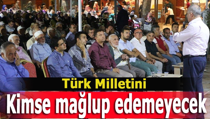 Kandıra’daki demokrasi nöbetinde vatandaşa seslenen AK Parti Kocaeli Milletvekili Zeki