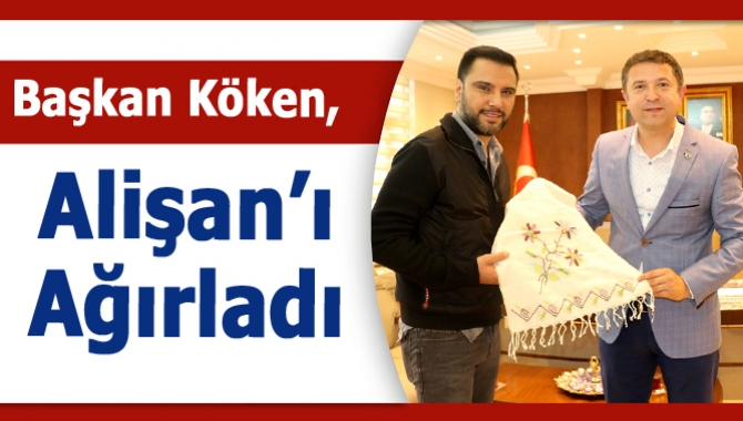 Kandıra’ya ziyarette bulunan başarılı sanatçı Alişan, Kandıra Belediye Başkanı Ünal