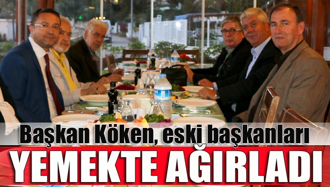 Kandıra Belediye Başkanı Ünal Köken, eski belediye başkanları ile yemekte