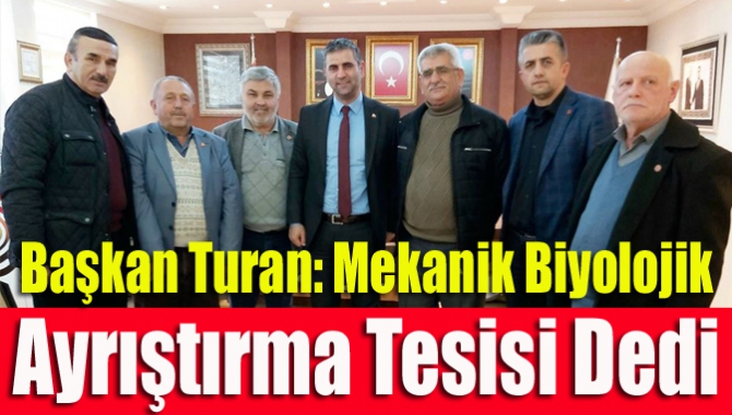 Kandıra Belediye Başkanı Adnan Turan,  belediye önünde “yeni çöp
