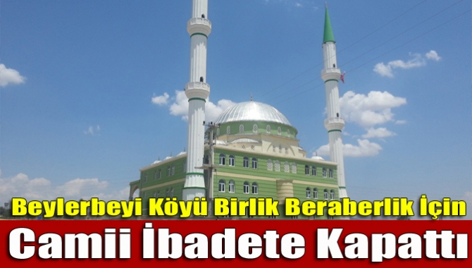 Kandıra Beylerbeyi Köyü, bayram namazında Kuzey Mahallesinin camiinin kapatarak Güney