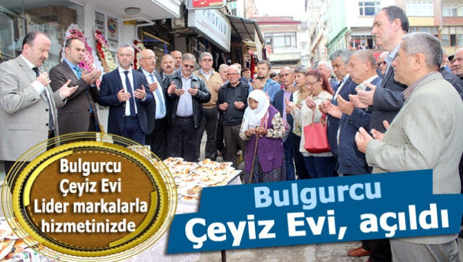 Kandıra’nın köklü esnaflarından Volkan Bulgurcu, Çarşı Mahallesi Türkocağı Caddesi üzerinde