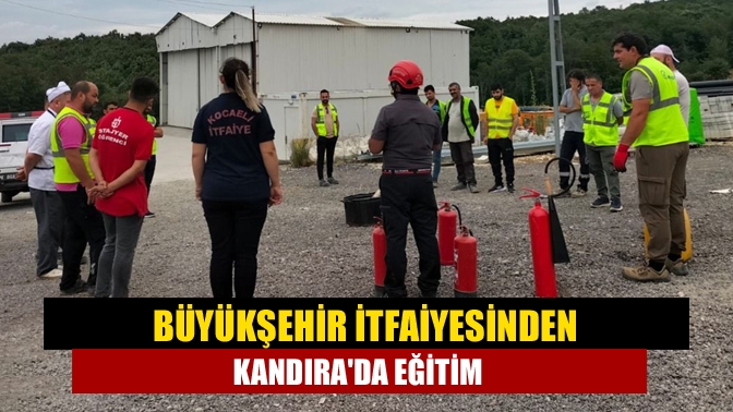 Kocaeli Büyükşehir Belediyesi İtfaiye ekipleri Kalyon İnşaat Kandıra Şantiyesinde görevli