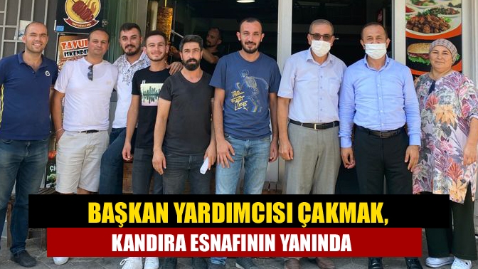 Kocaeli Büyükşehir Belediye Başkan Yardımcısı Yaşar Çakmak, Kandıra esnafını ziyaret