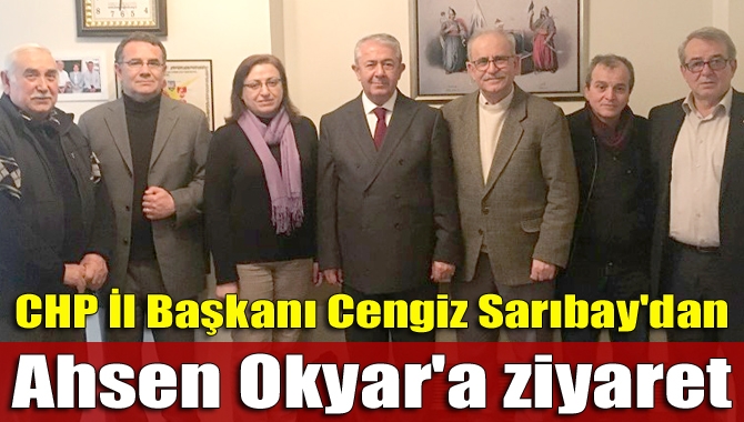 CHP Kocaeli İl Başkanı Cengiz Sarıbay, İl Yönetim Kurulu üyeleriyle