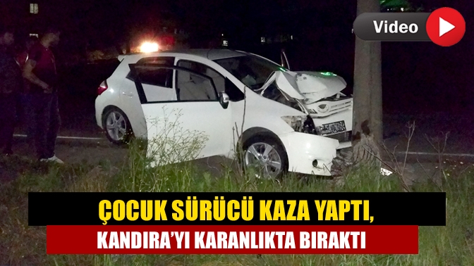 Kandıra’da 18 yaşından küçük iki Çocuk araçla elektrik direğine çarptı.