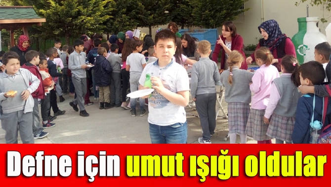 Kandıra Zafer İlkokulu’nda kanser hastası Defne Hira için yardım kermesi